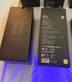 BTS Lightstick Version 4 Sealed in a box