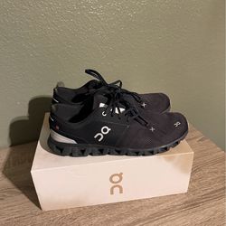 On clouds men’s black cloud x 3 shoes size 13