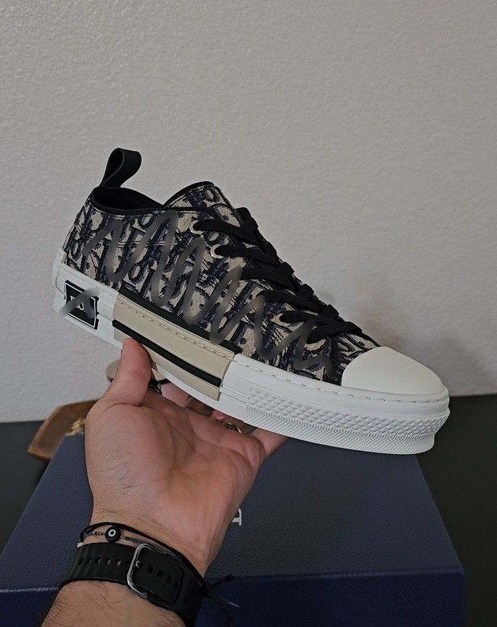 Brans New Men Shoes