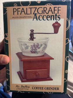 Pfaltsgraff coffee grinder new in box
