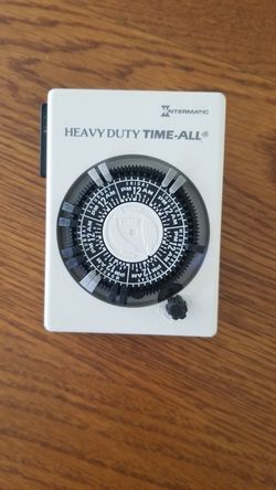 Intermatic Hb112 Heavy-Duty Plug-In Ac And Appliance Timer 240 Vac Timer