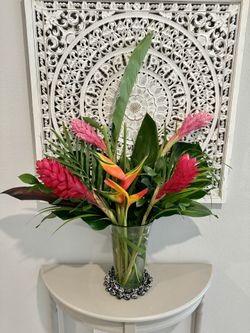 Tropical Flower Floral Arrangements 
