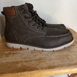New Levi's - Men's Boots Brown - Size 12