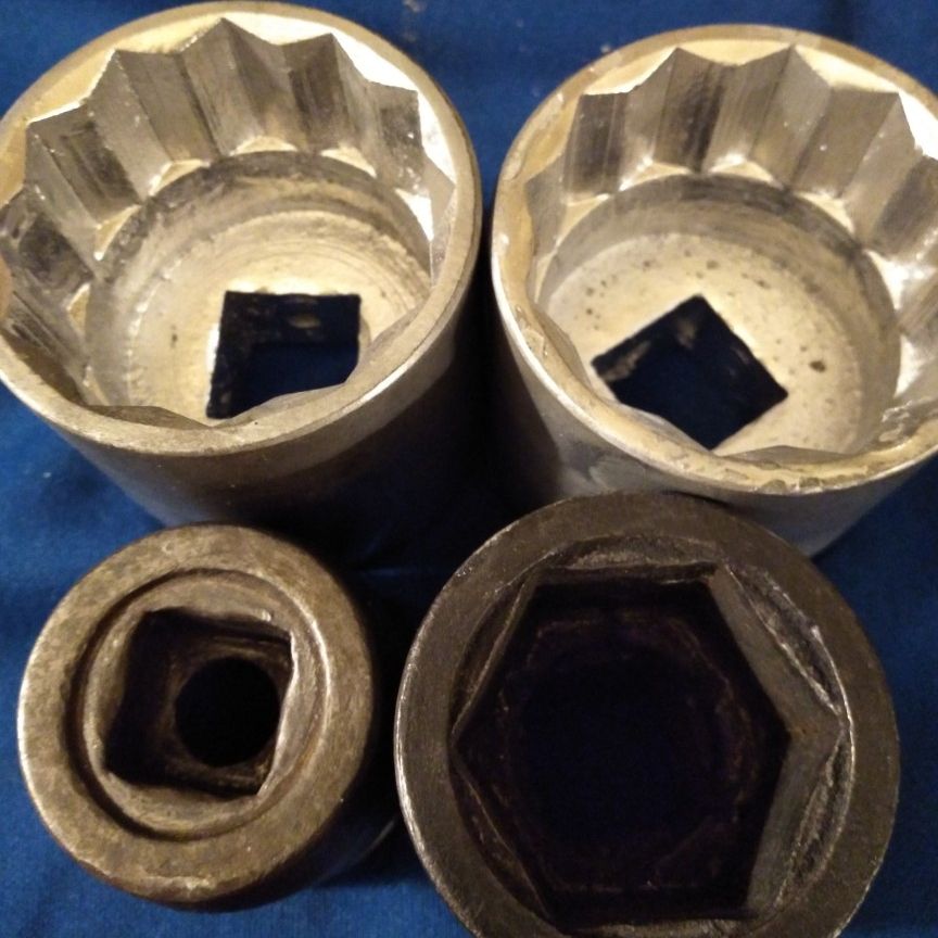 Vintage 4) VERY LARGE SOCKETS!!! 1 in. Drive Sockets 2)THORSEN 2 1/4 2) PROTO IMPACT DRY RING 13/16 ,1 9/16 Impact Dry Ring 1 in. Drive All