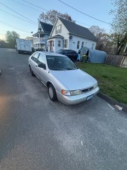 1998 Nissan Sentra