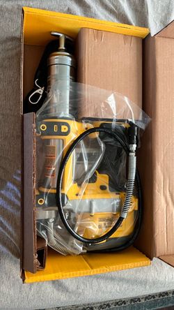 DEWALT Cordless Grease Gun
