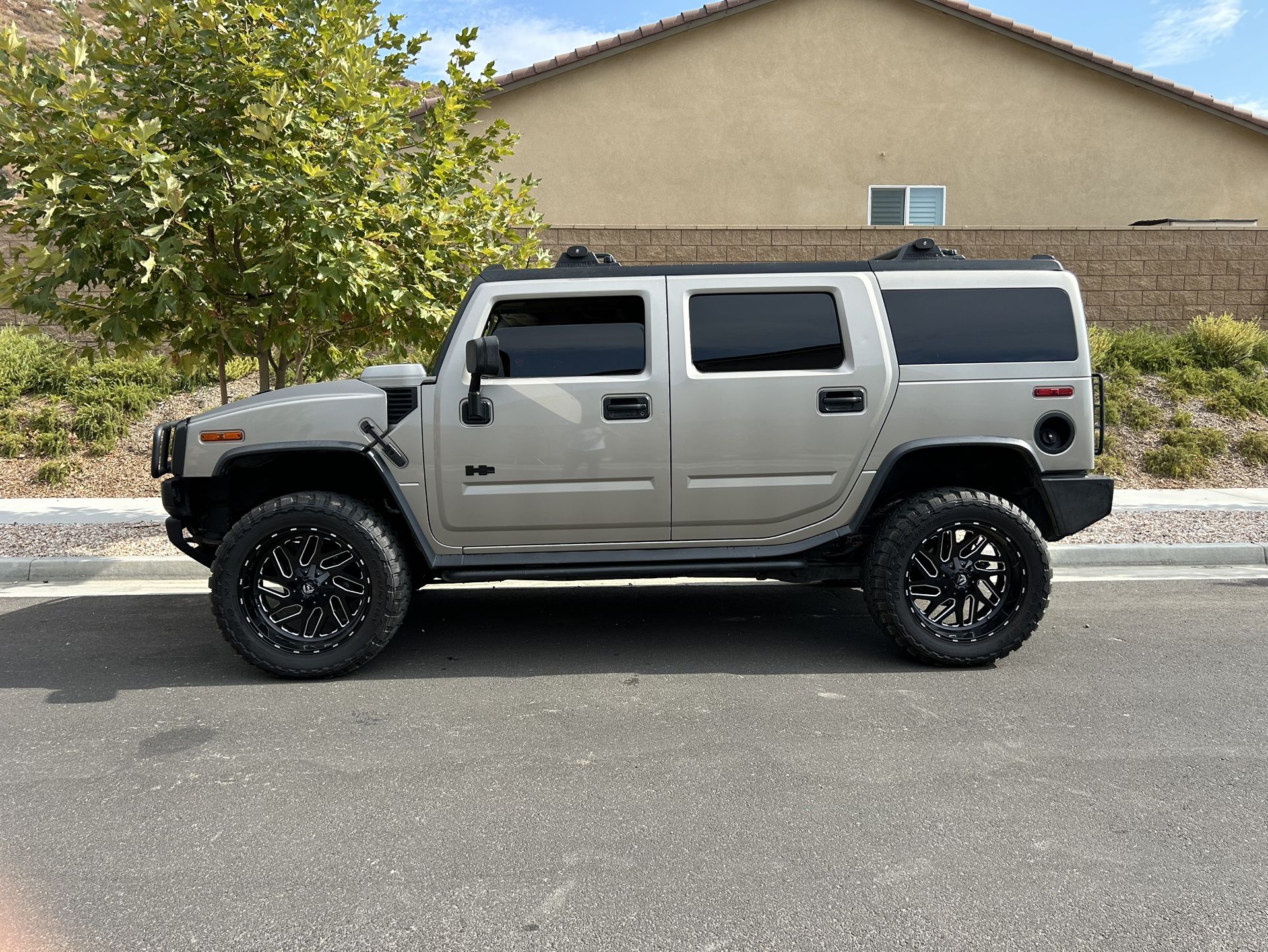 2003 Hummer H2