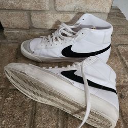 Nike Blazer Mid 77' Vintage Sneakers Size 12 Men's