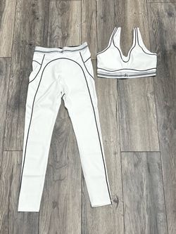 White Alo Set