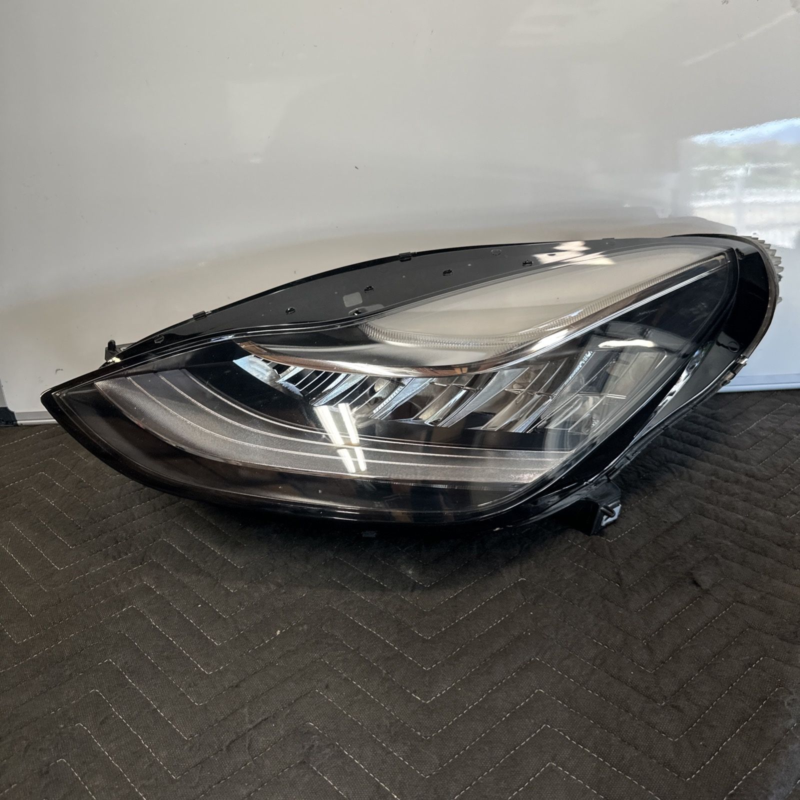2017-2020 Tesla Model 3 Y Left Driver Full LED Headlight OEM