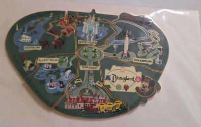 Vintage Disneyland Retro Map Jumbo  Puzzle Pin Set  Complete