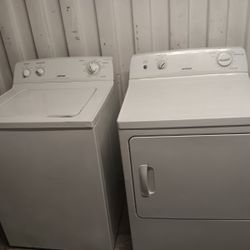 Hotpoint Washer And dryer Set ($450)