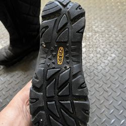 Keen Women Winter Boot Size 7
