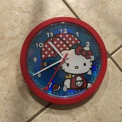 Hello Kitty Wall Clock. Like New 
