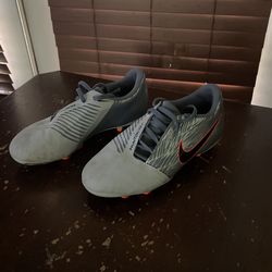 Nike Soccer Cleats 
