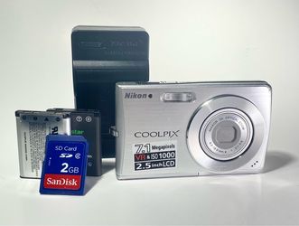 Nikon Coolpix s200 Digicam