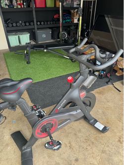 Peloton Bike