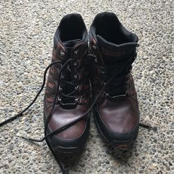 Rockport genuine leather men’s hiking Boots (size 13)