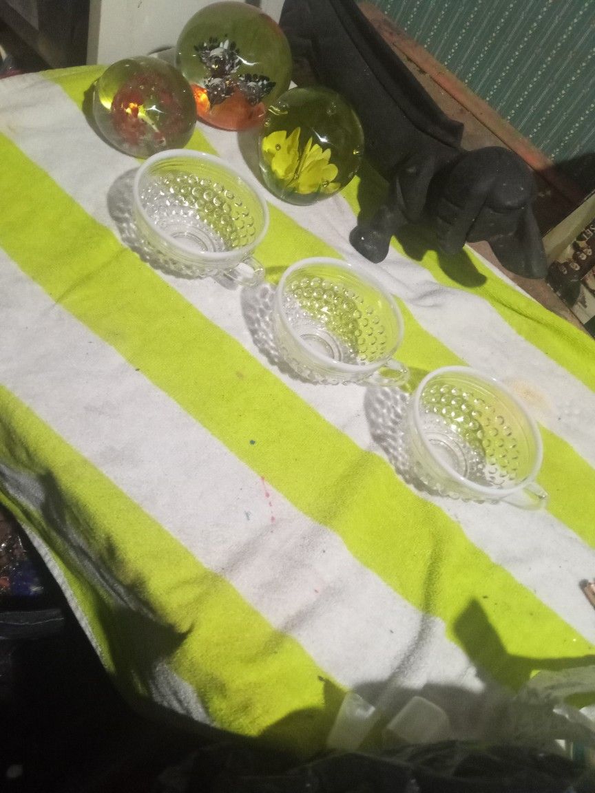3 Hobnail Fenton Tea Cups No Chips Or Cracks