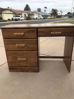Desk/Dresser Combo W/ Mirror for Sale in Chandler, AZ - OfferUp Desk/Dresser Combo W/ Mirror for Sale in Chandler, AZ - OfferUp