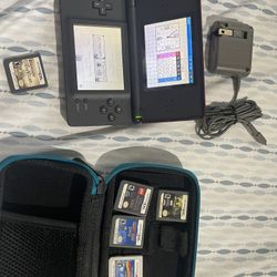 Nintendo DS Lite + Some Games 