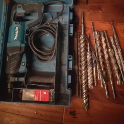 Rotary Hammer Drill By Makita 