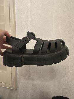 Sandals Foam Size 7 Women’s 