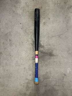 Louisville Slugger Wood Baseball Bat 30”