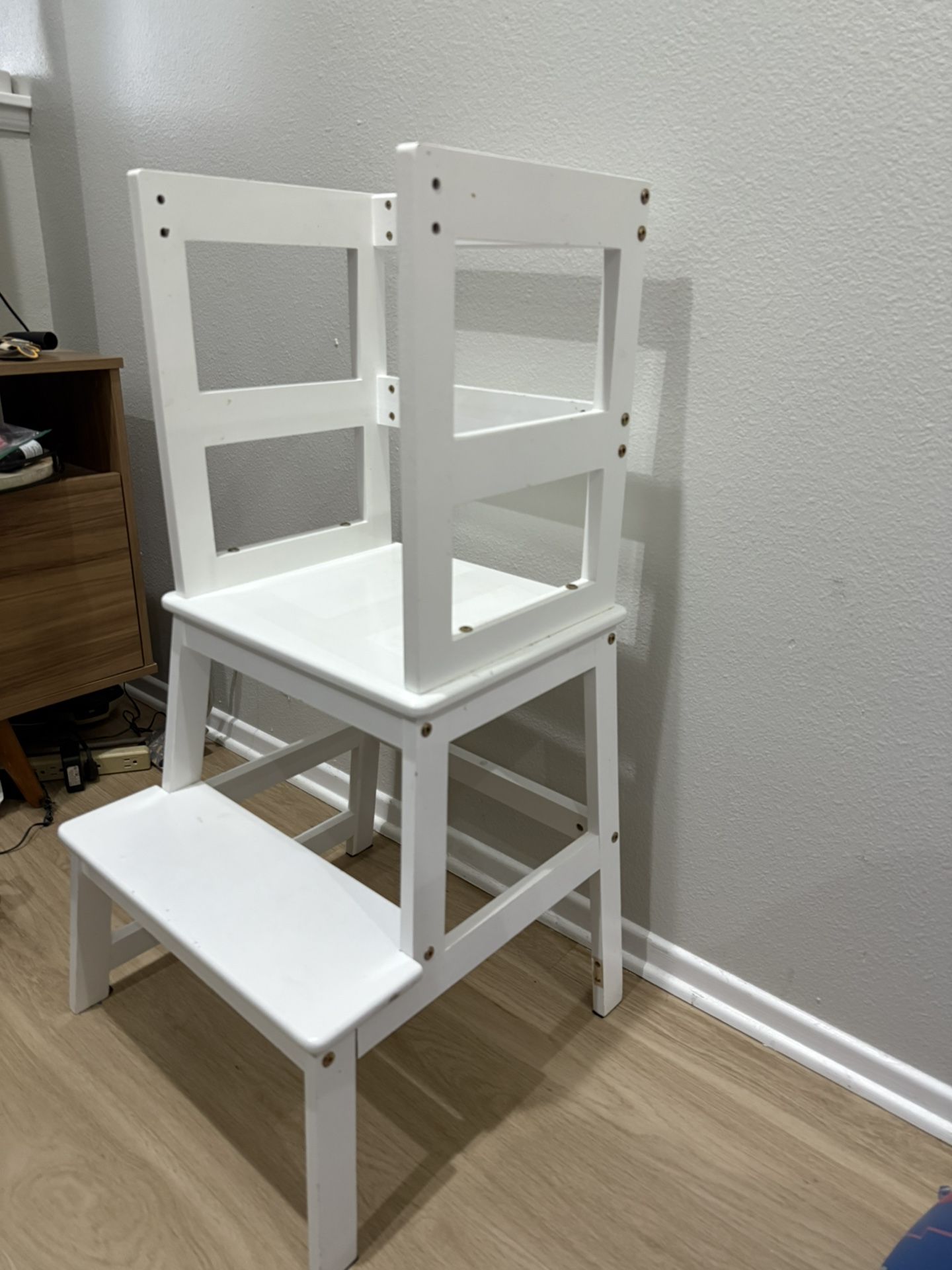 Toddler Standing Tower