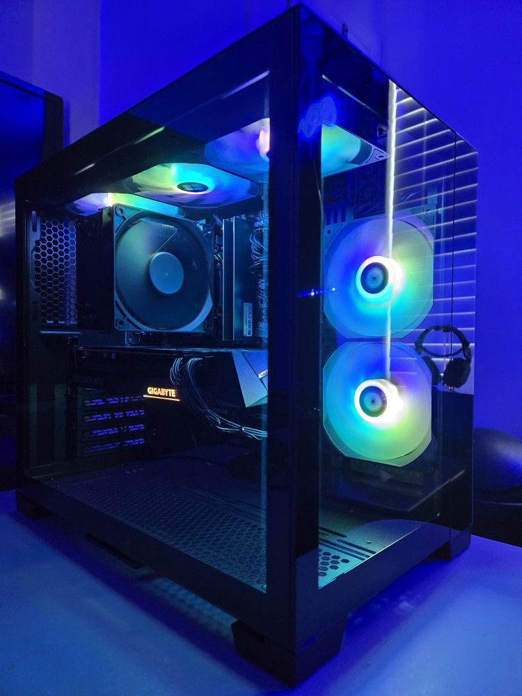 Gaming PC 12700KF/RTX 3070 OC/32GBS DDR5/1TB M.2/850 PSU