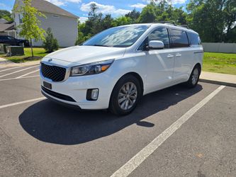 Kia Sedona 2016 Clean title 150.000 miles