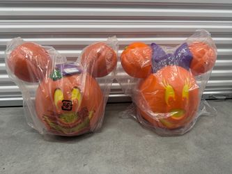 Disneyland Pumpkin