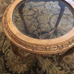 ANTIQUE HAND CARVED SOLID OAK TABLE