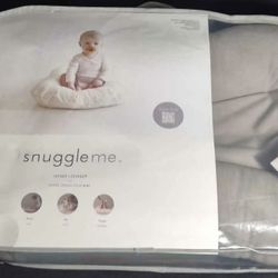 Snuggle me Infant Lounger NEW