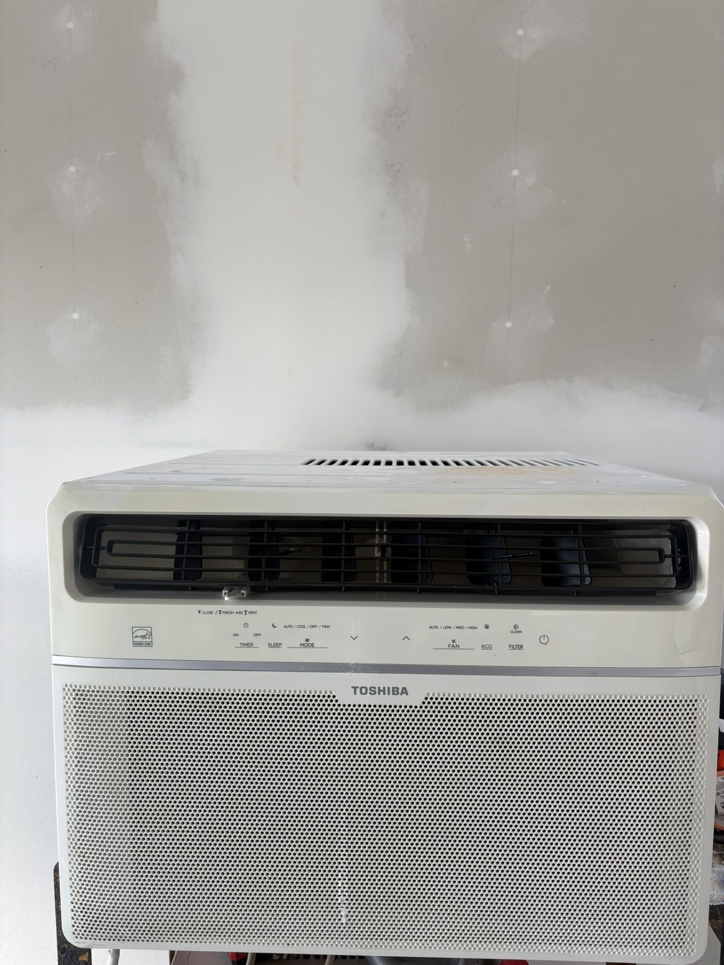 Window Type Air Conditioner, Toshiba