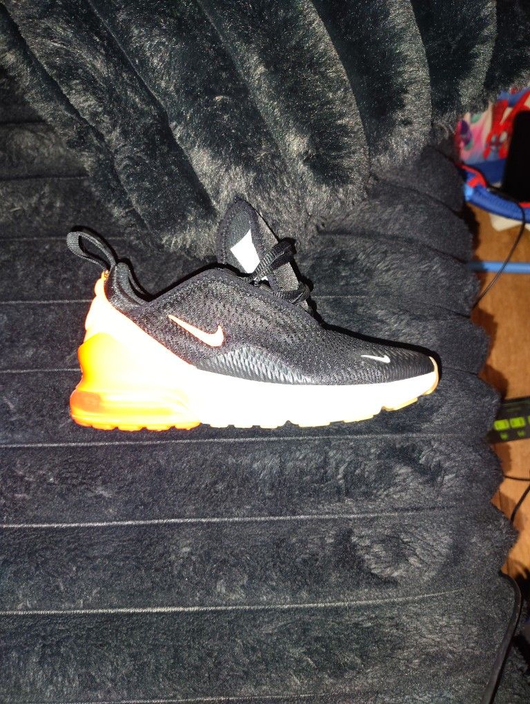 Nike Shoe Size 1y