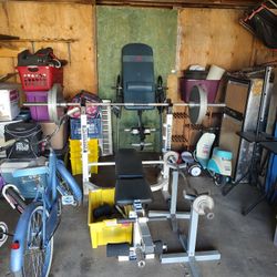 Weight Bench  And Set of Weights