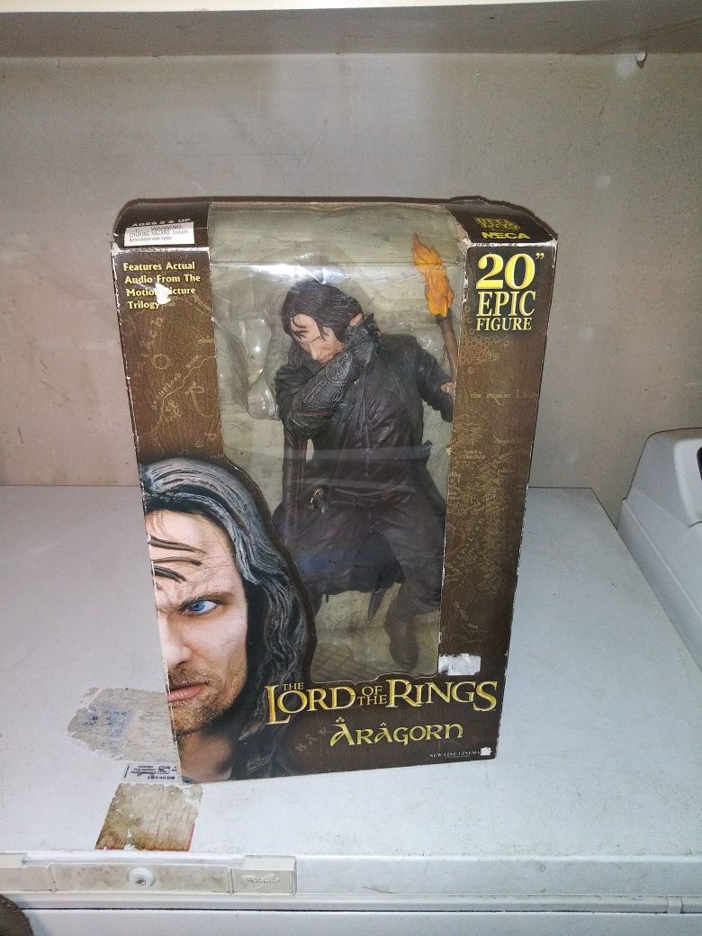Aragorn action figure statue display large