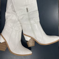 Women’s Cowboy Boots- NEW size 9.5