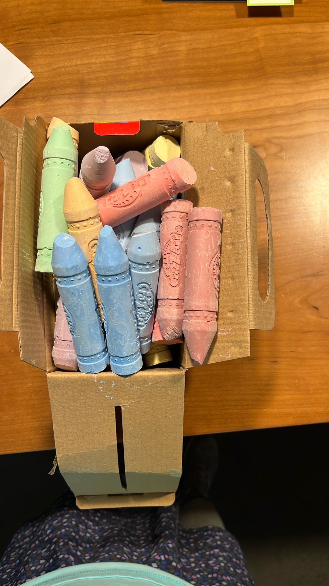 Sidewalk chalk washable sticks 32