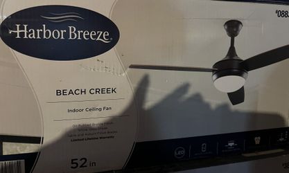 Harbor Breeze. BEACH CREEK Indoor Ceiling Fan 52 Inch