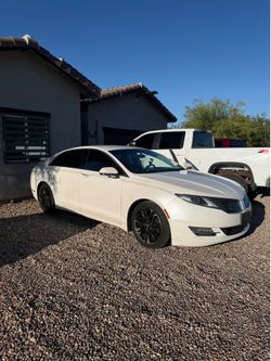 2013 Lincoln MKZ 3.7 V6 - Clean Title
