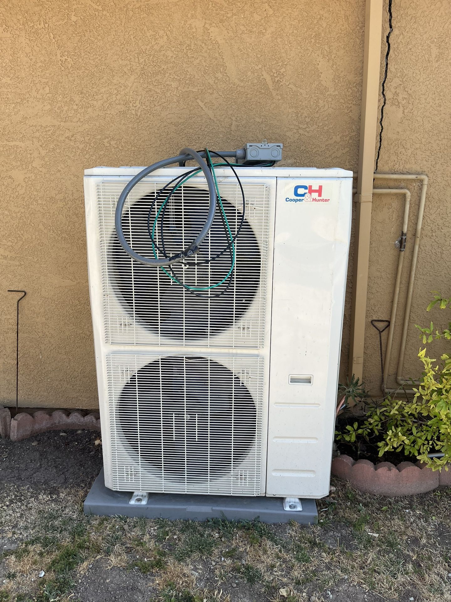 Cooper & Hunter Ac Heater Unit 