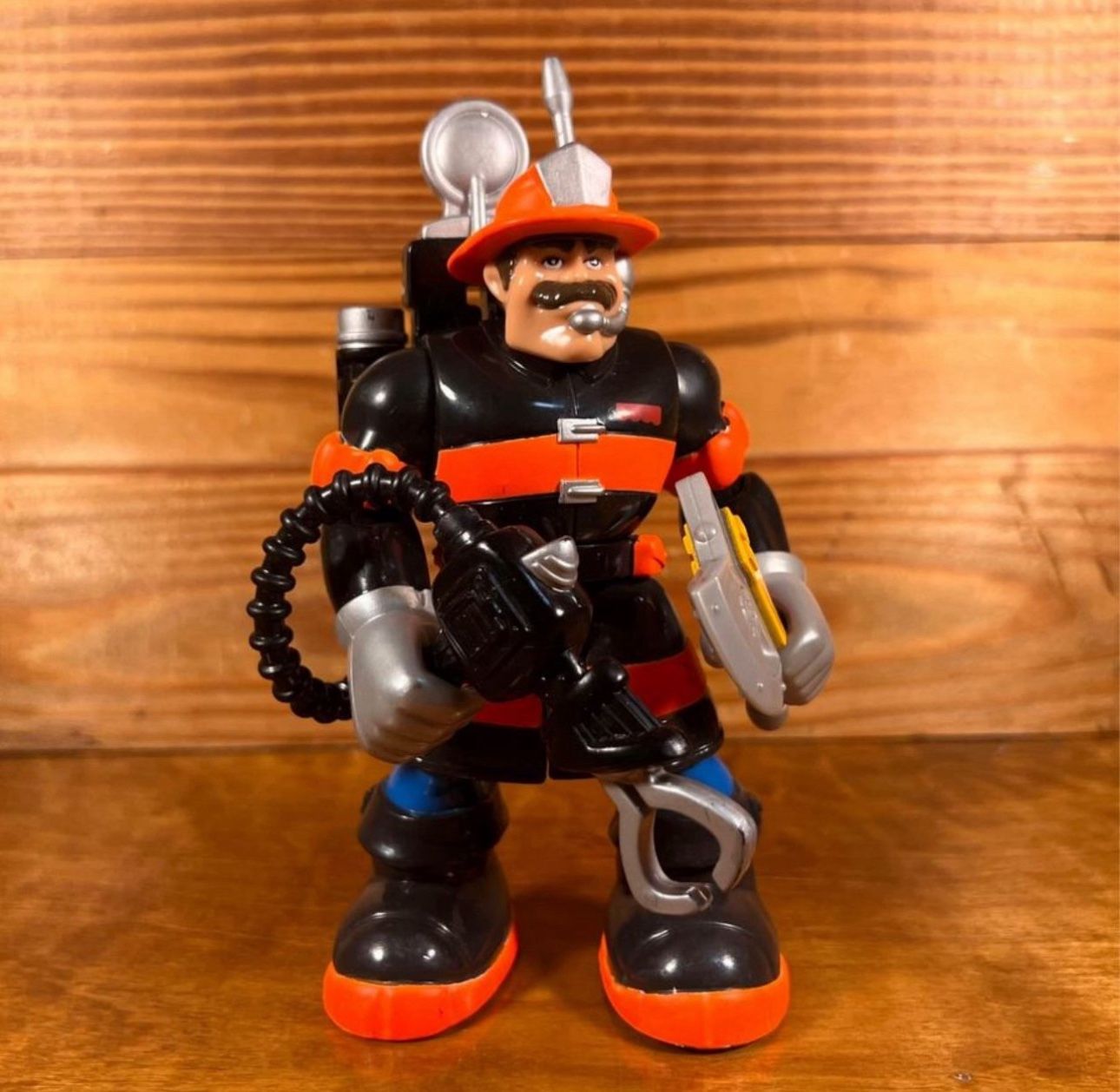 Rescue Heroes Billy Blazes Voice Tech FISHER PRICE Action Figure 1999