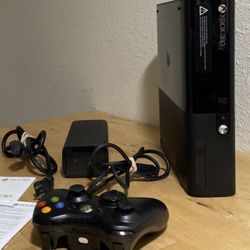 Xbox 360 E