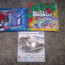 Lot Of 3 Boardgames Blokus