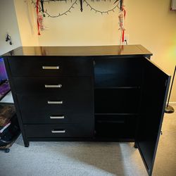 5 Drawer Dresser 