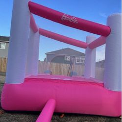 Barbie Bounce House with Extra-Wide Slide, Mesh Walls and Blower, Indoor/Outdoor, Ages 3+