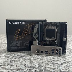 GIGABYTE A620I AX AMD Socket AM5 Mini-ITX