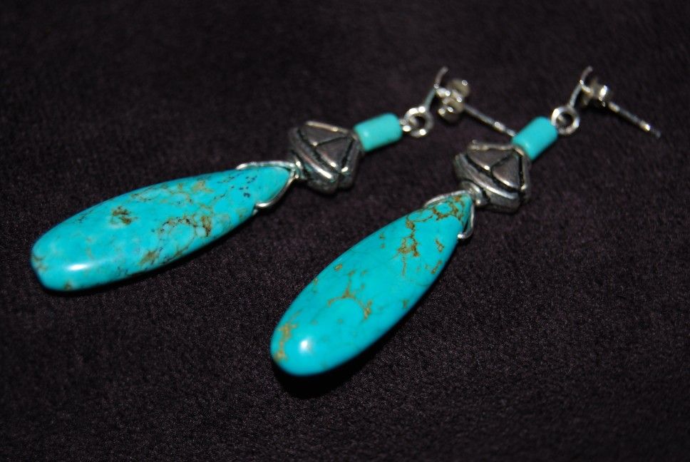 Beautiful Handmade Earrings with Turquoise 